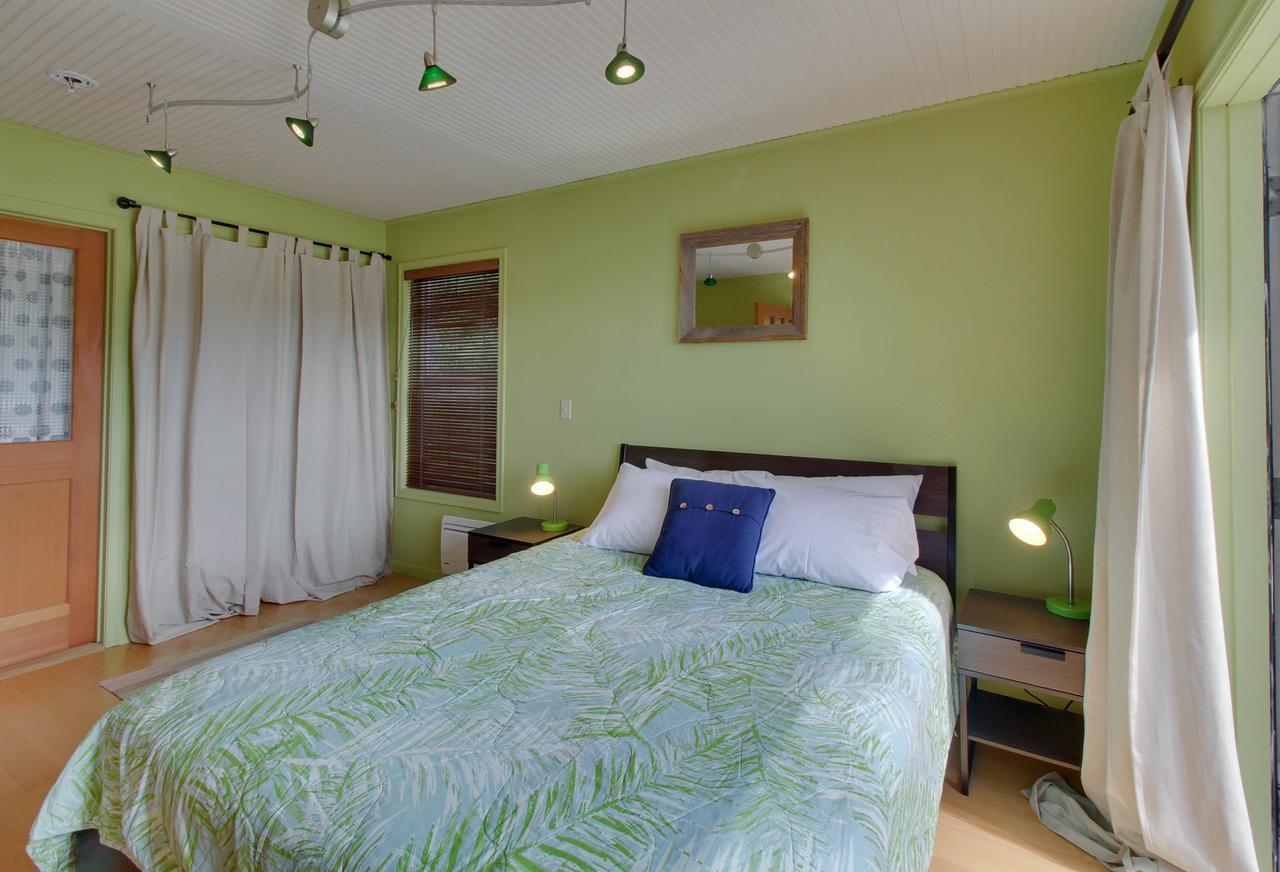 Shore Thing Retreat Eastsound Экстерьер фото