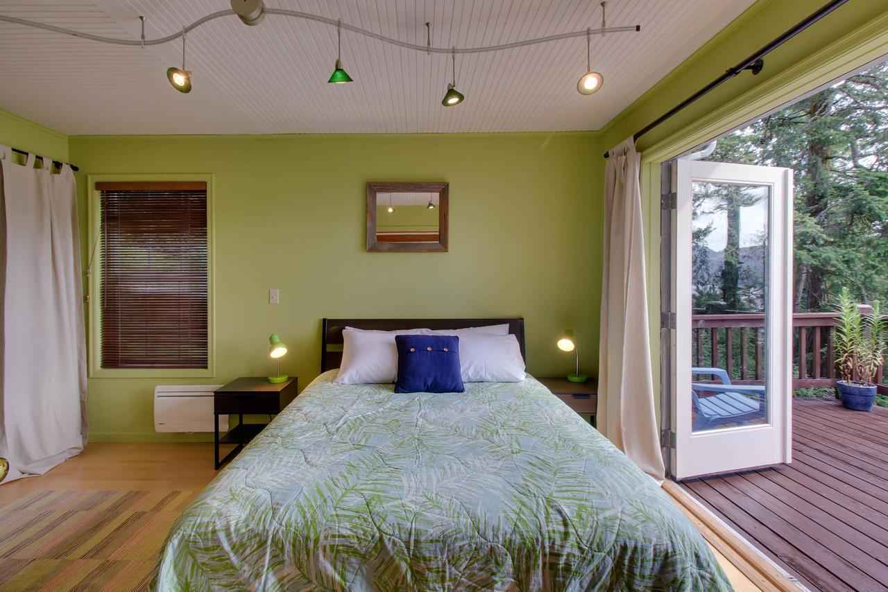 Shore Thing Retreat Eastsound Экстерьер фото